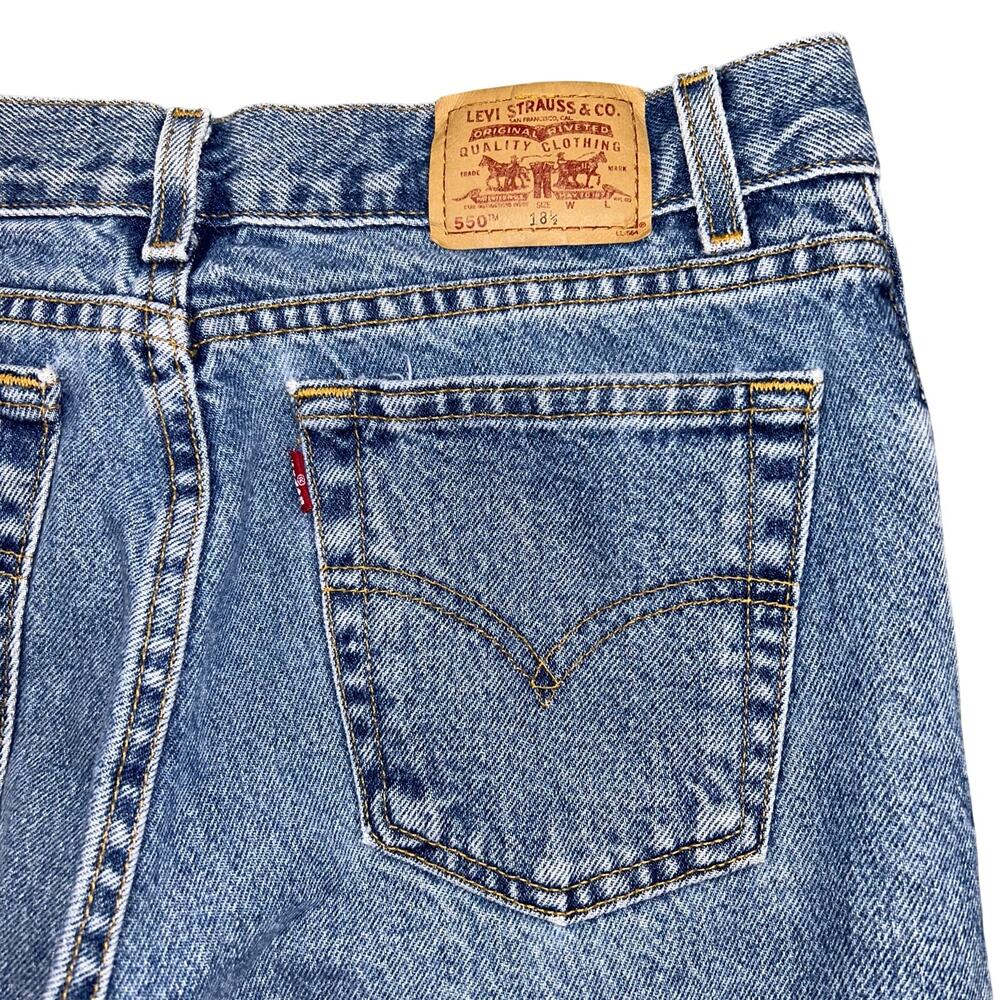 Vintage Levi's Jeans 550 Relaxed FIt Tapered Leg High Rise Mom Jeans 30" waist - Picture 7 of 11